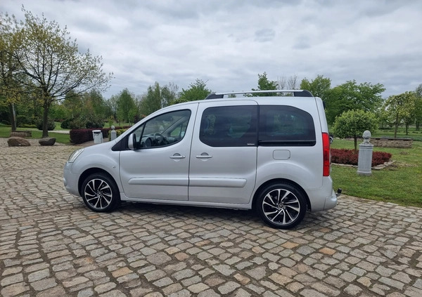 Citroen Berlingo cena 28900 przebieg: 220100, rok produkcji 2008 z Lwówek Śląski małe 232